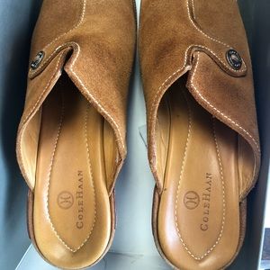 Cole Haan clogs amber suede size 9B